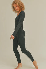 Gal On The Go Jumpsuit - Black LONGSLEEVE.