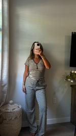 Charcoal Lines Set *PRE ORDER SHIPS 9/15*