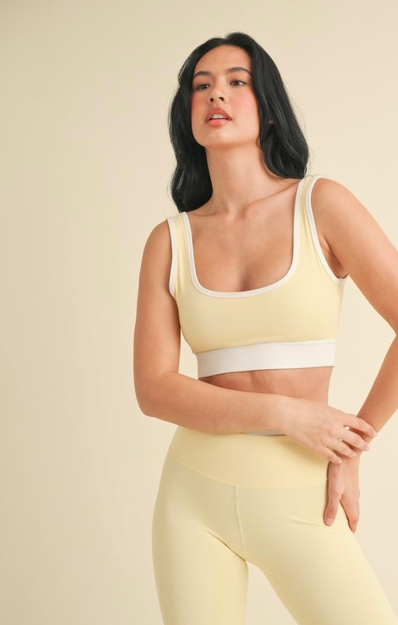 Contrast Performance Bra - BUTTER
